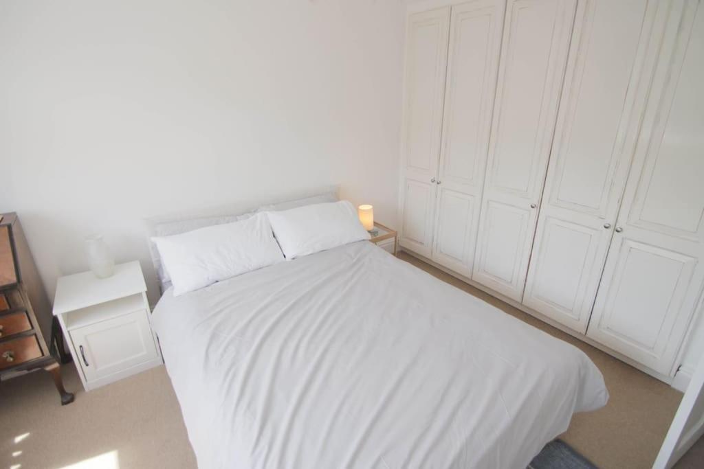 Secluded Central 2 Bed Flat Stratford-upon-Avon Exterior foto
