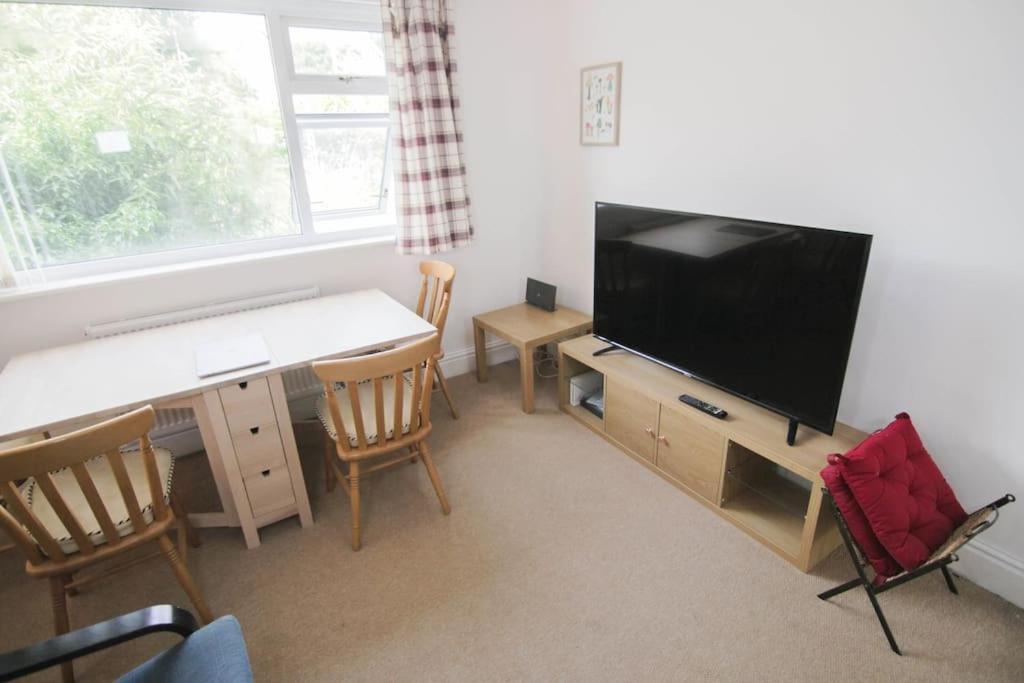 Secluded Central 2 Bed Flat Stratford-upon-Avon Exterior foto